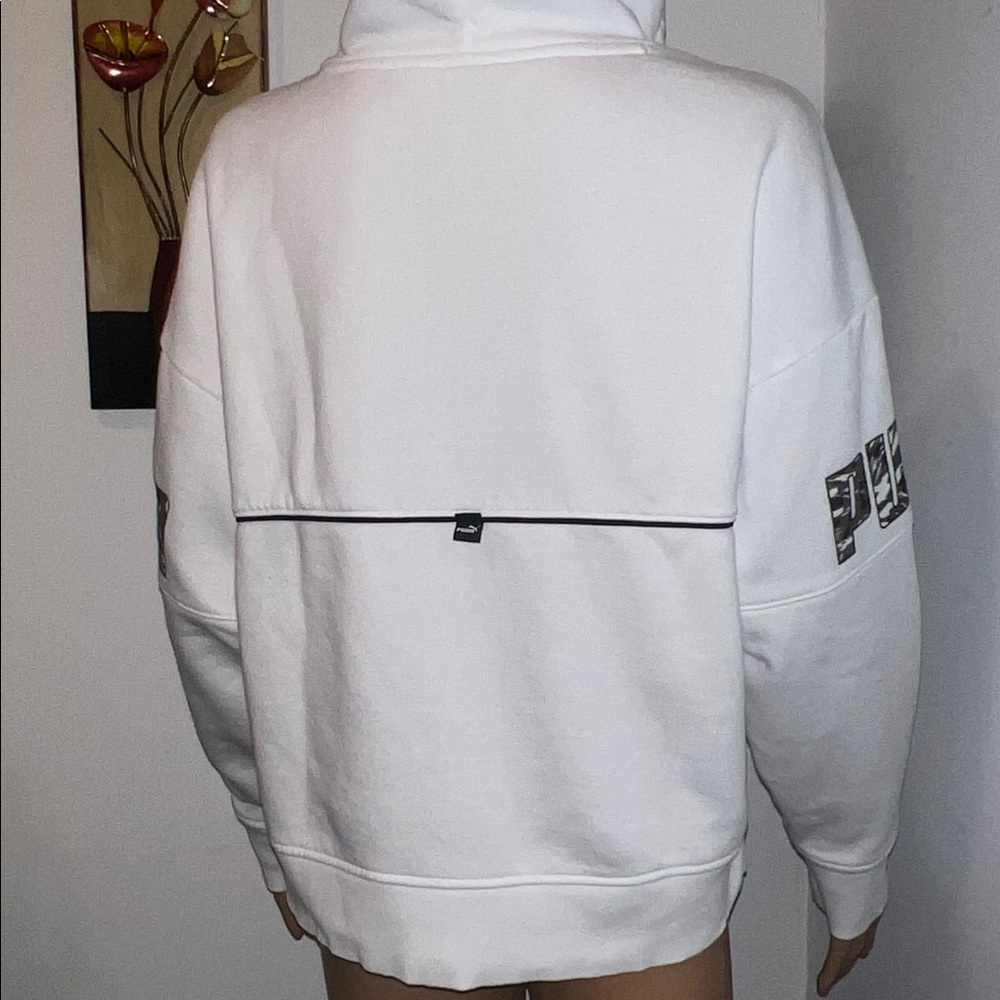 🐾NEW PUMA HOODIE🐾 - Picture 5 of 8
